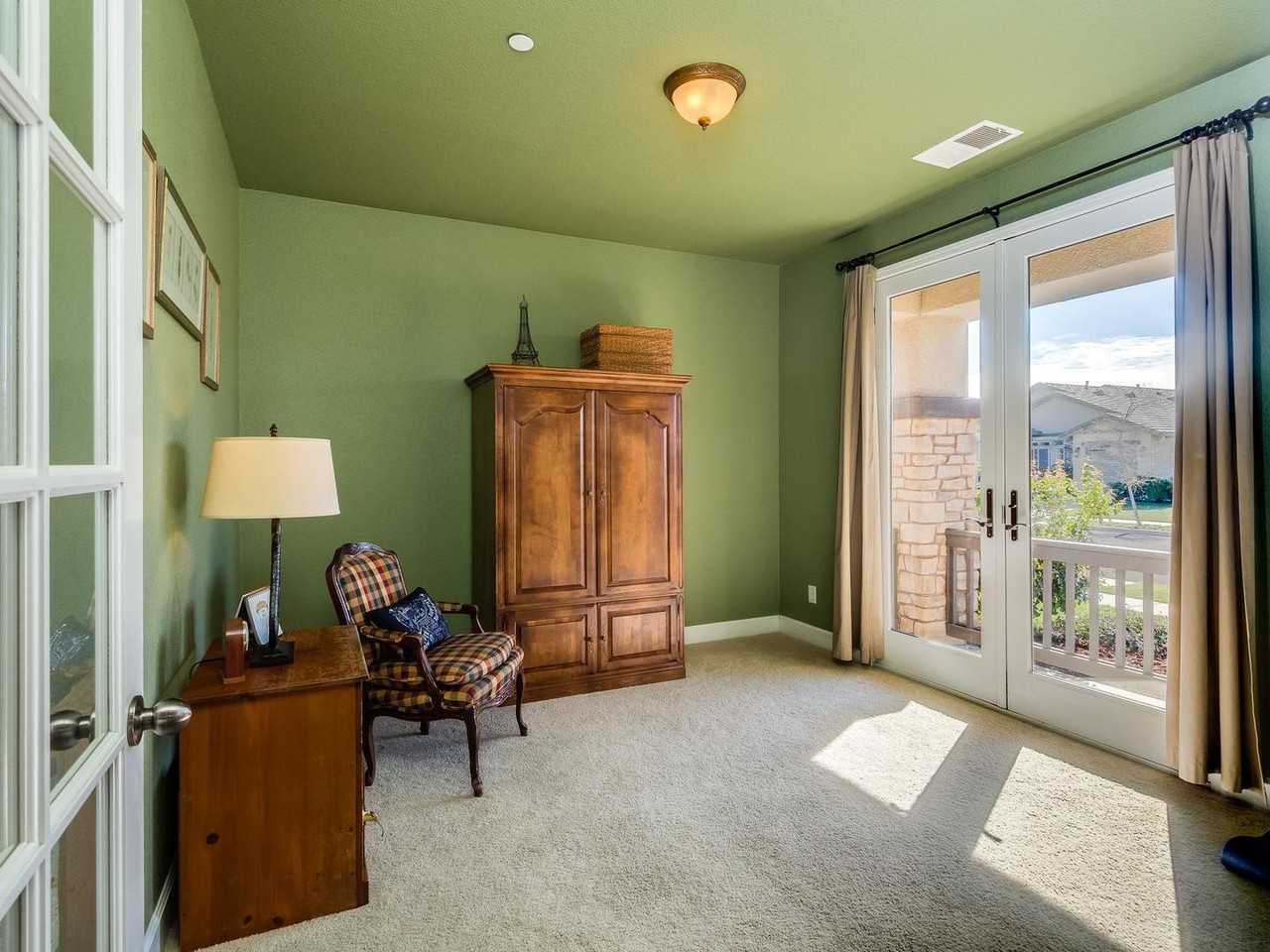 2383 Mack Pl - Photo 6 of 12