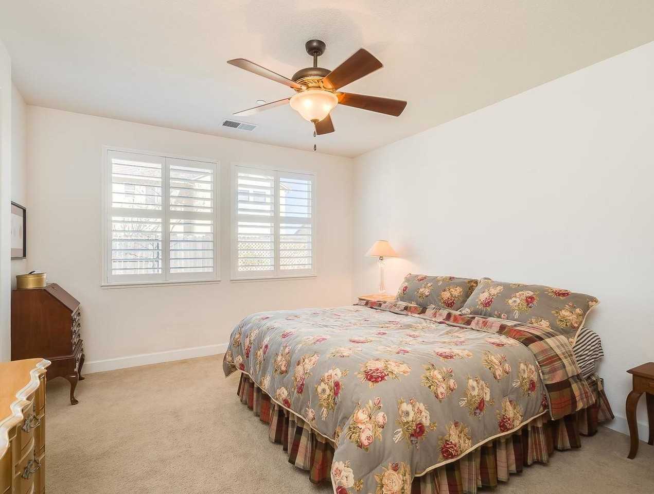 2383 Mack Pl - Photo 7 of 12