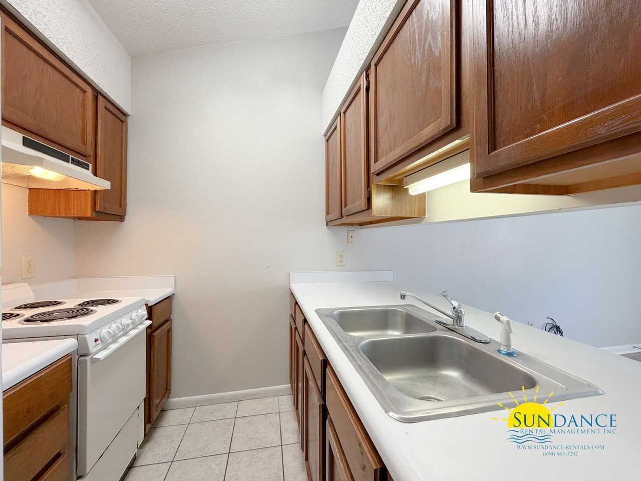 505 Chinas Cv Unit B - Photo 3 of 12