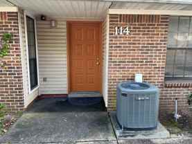 114 Classic Ct - Photo 1 of 1