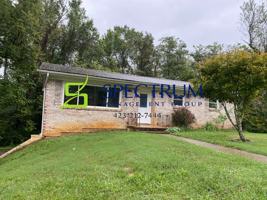 featured image of 315 Goddard Dr