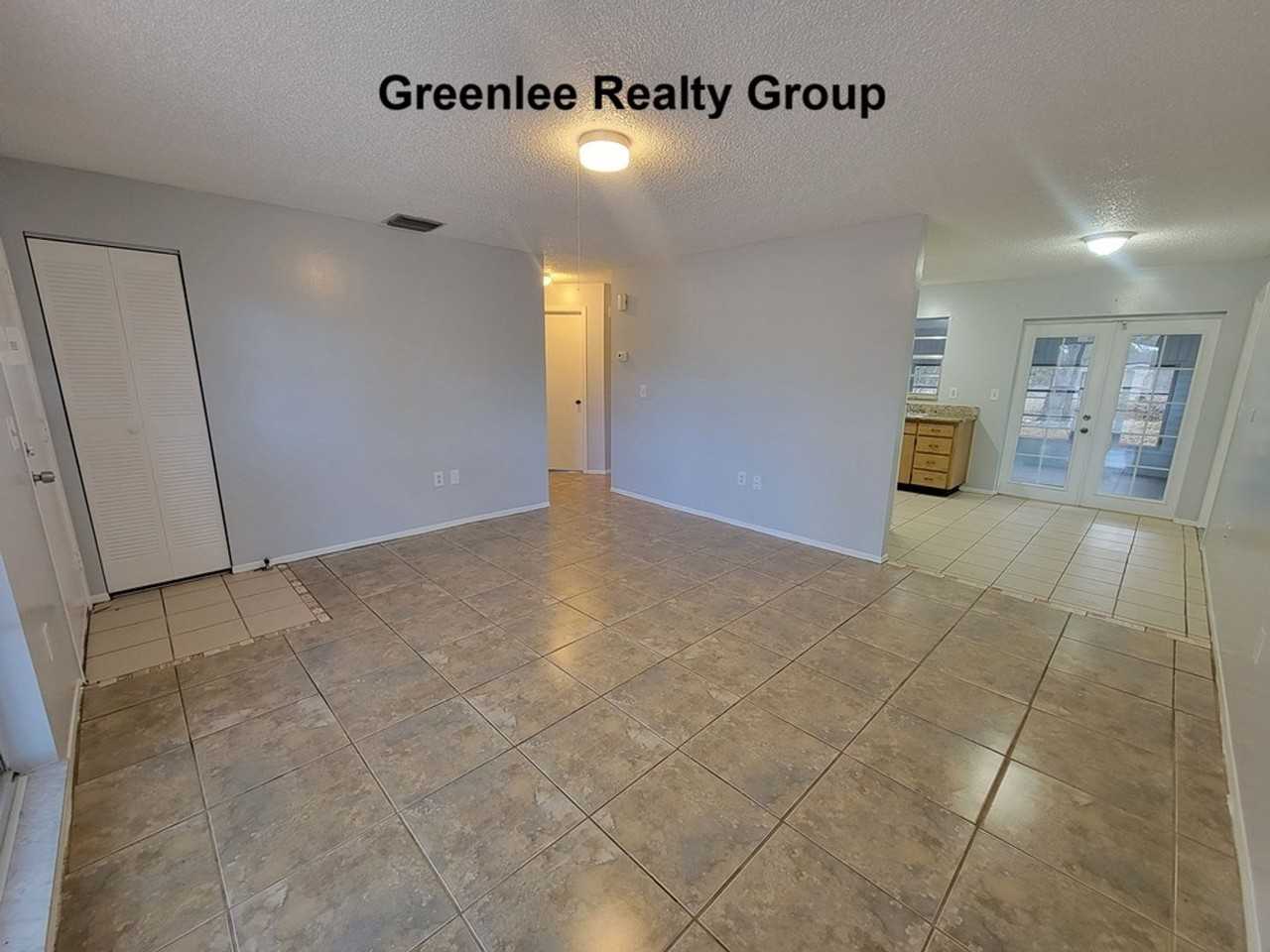 6922 Westend Ave - Photo 3 of 18