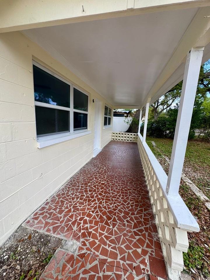 5660 81st Ave N - Photo 7 of 16