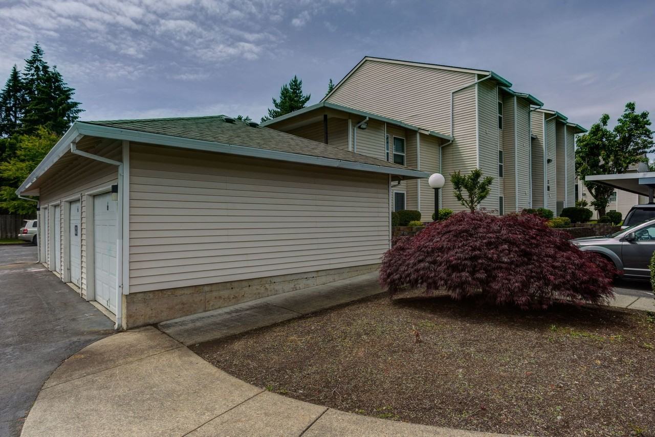 Creekside Apartments^ - Photo 7 of 30