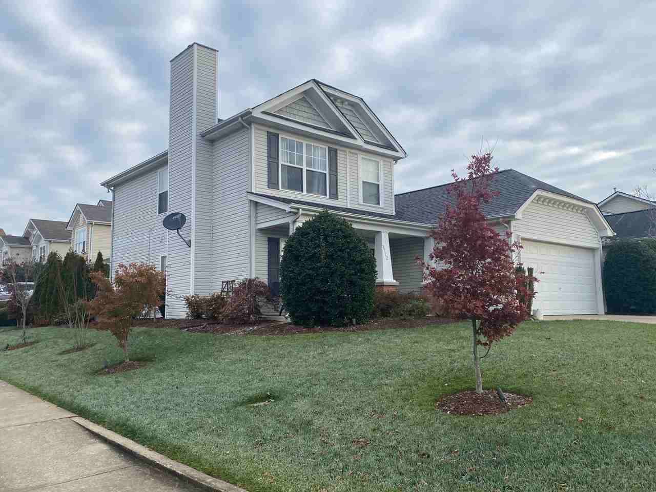 3712 Springwater Dr - Photo 2 of 24