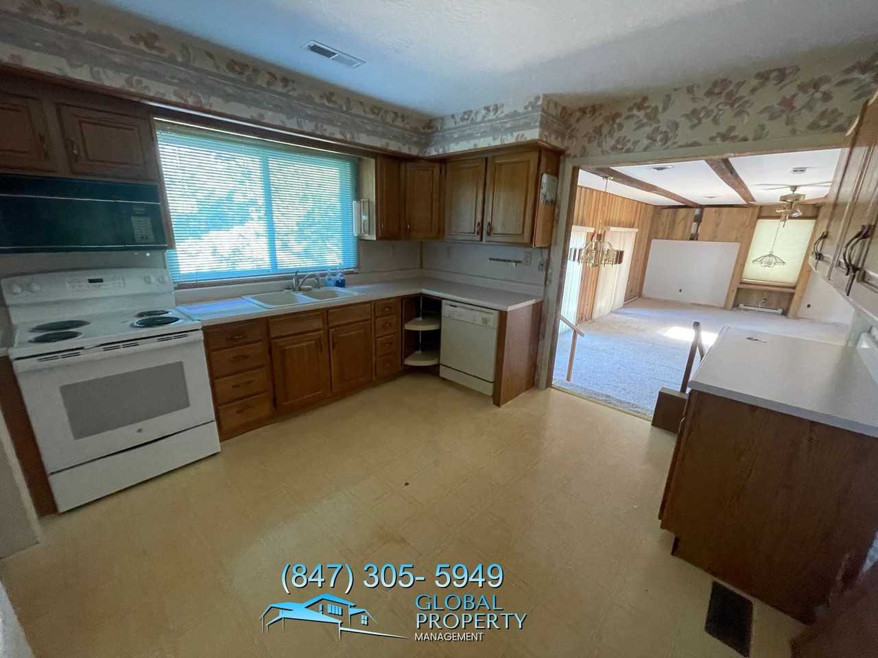 4019 One Ct - Photo 4 of 40