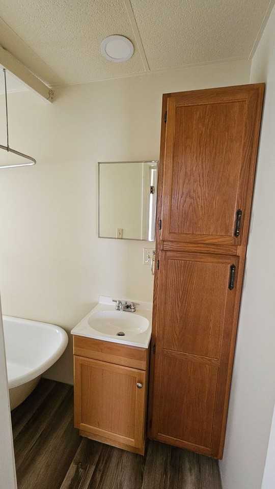 409 George St - Photo 4 of 10