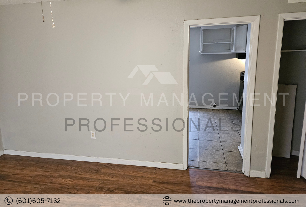 1324 Marydale Dr - Photo 7 of 25