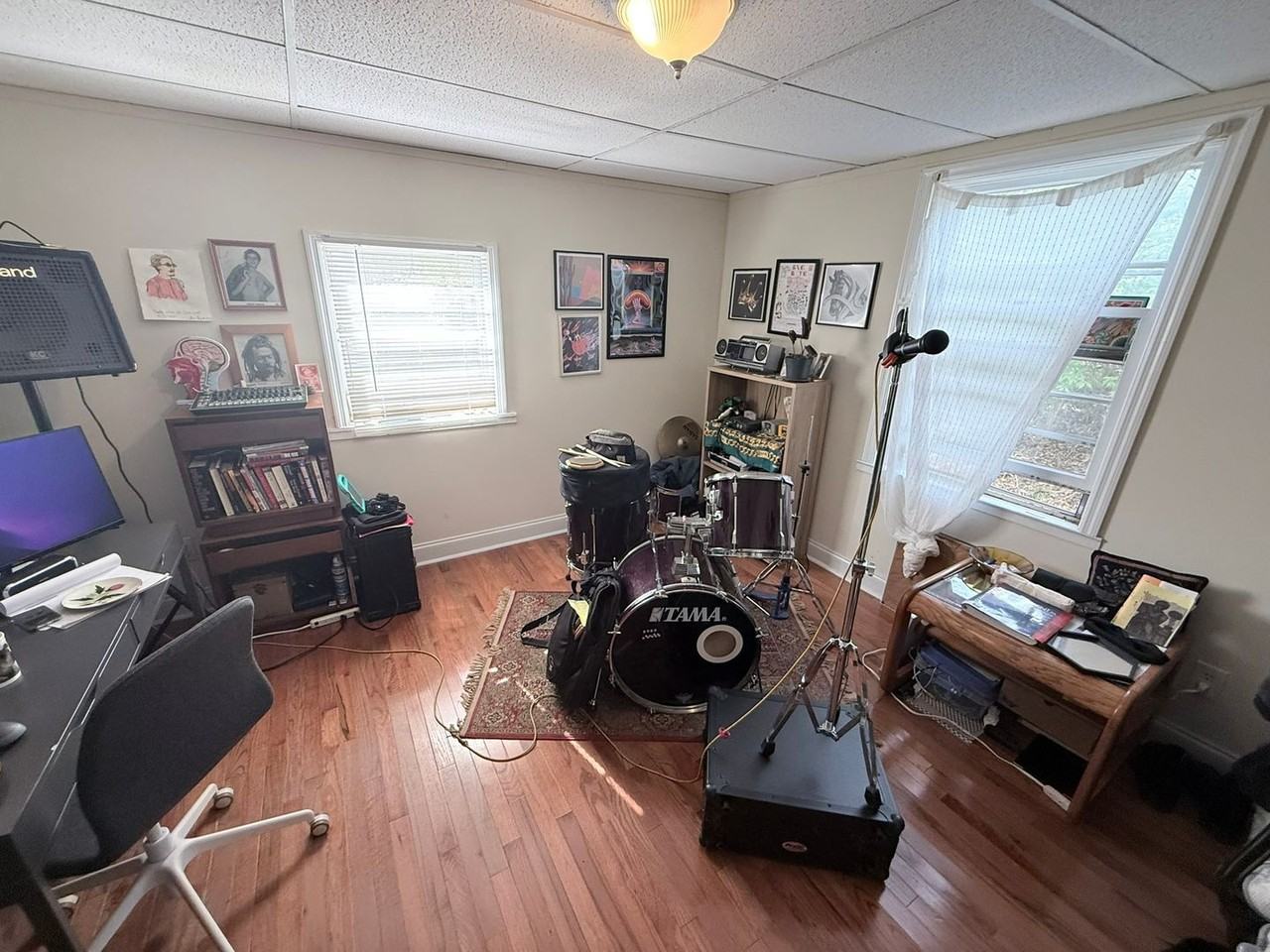 390 Pound St - Photo 7 of 11