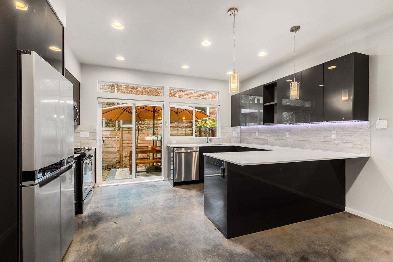 2105 E Alder St - Photo 5 of 17