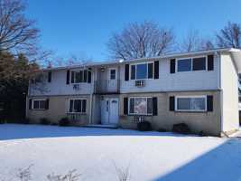 featured image of 1709 Warwick Way