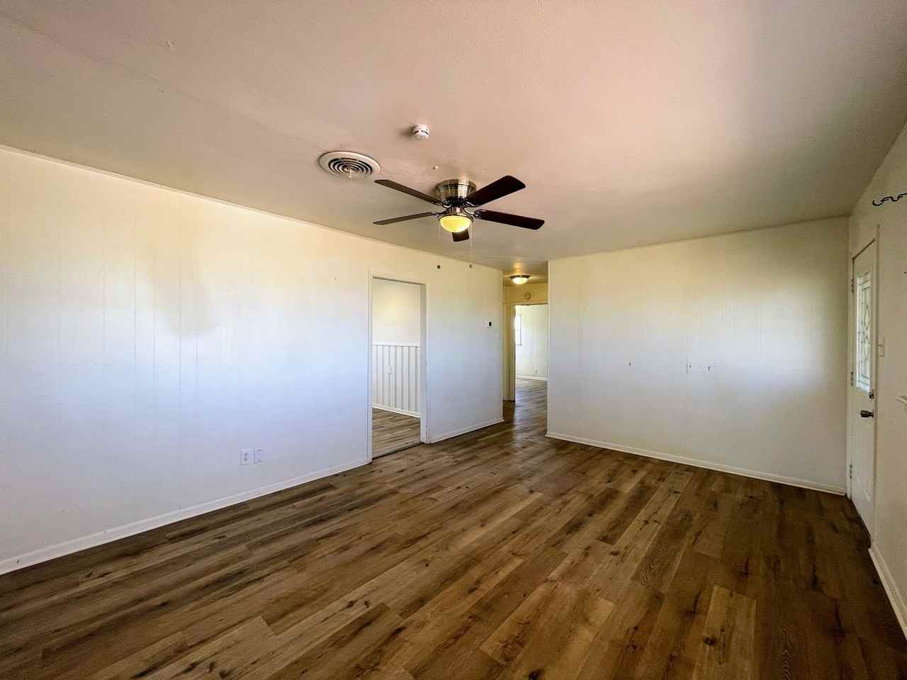 1101 S 15th St - Photo 6 of 18