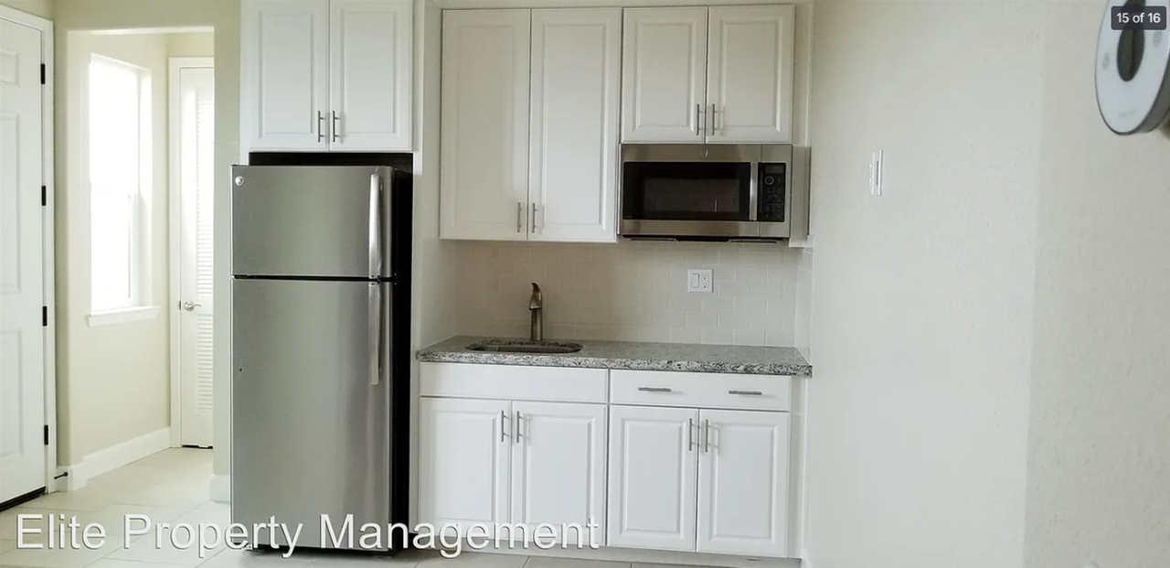 1574 Harry Lorenzo Ave - Photo 4 of 4