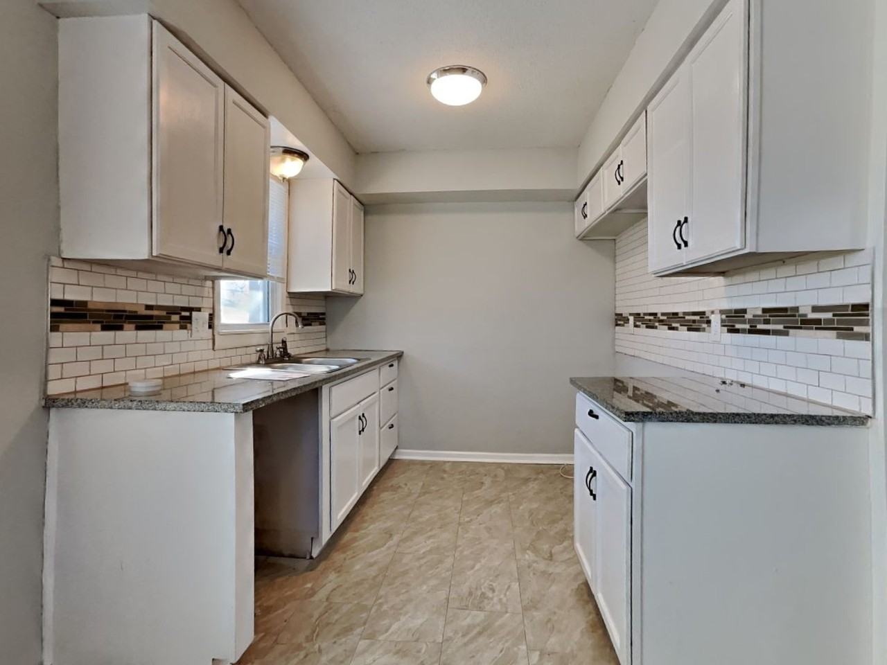 6607 N Indiana Ave - Photo 3 of 16