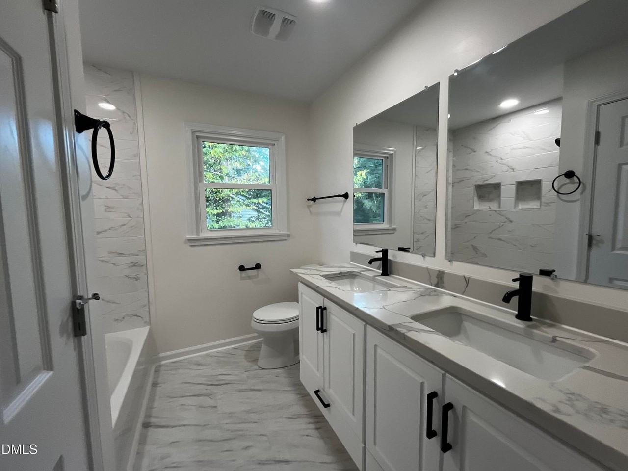 101 Wyoming Dr - Photo 3 of 27