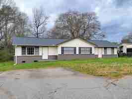 featured image of 165 Suttles Rd #A