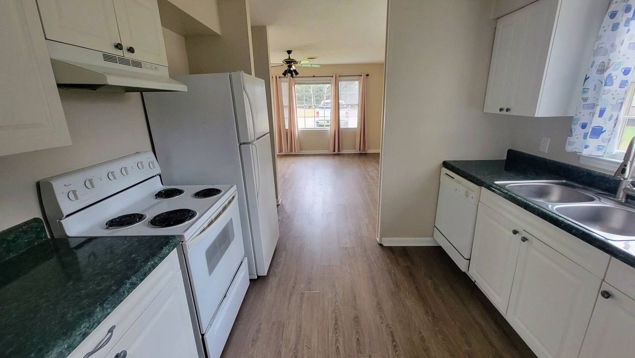 165 Suttles Rd #A - Photo 5 of 13