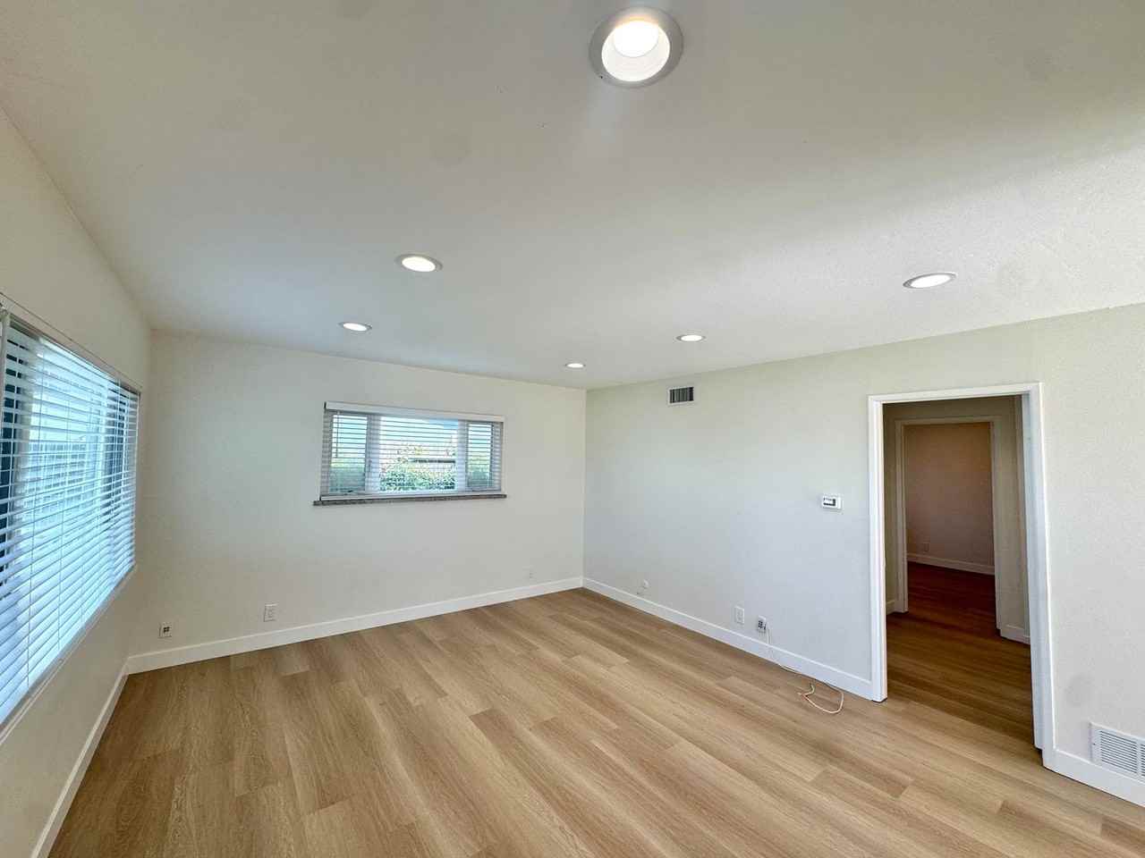 19282 Salmon Ln - Photo 2 of 22