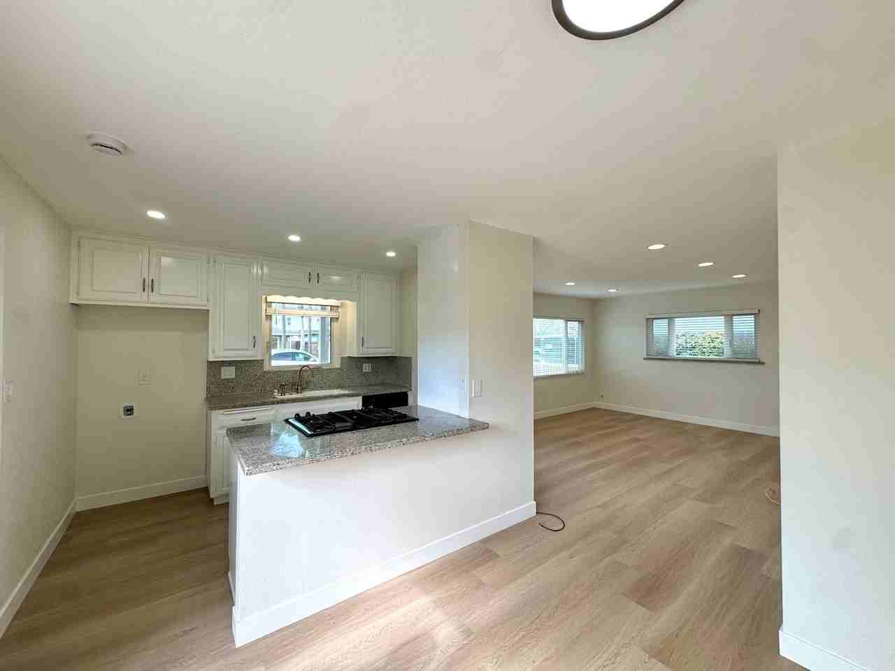 19282 Salmon Ln - Photo 4 of 22