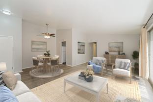 Williamsburg Square Apartments - Photo 1 of 1