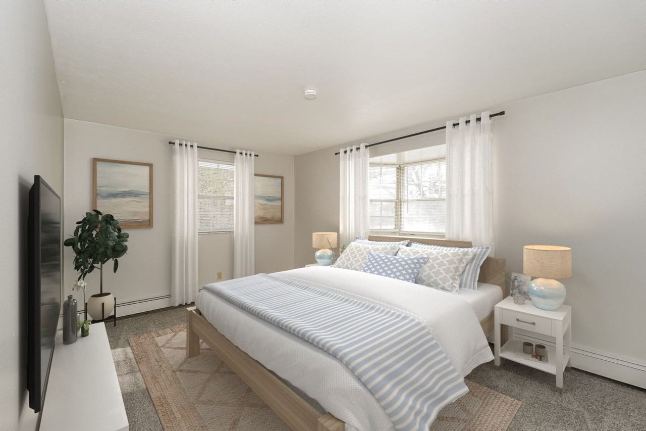 Williamsburg Square Apartments - Photo 5 of 16