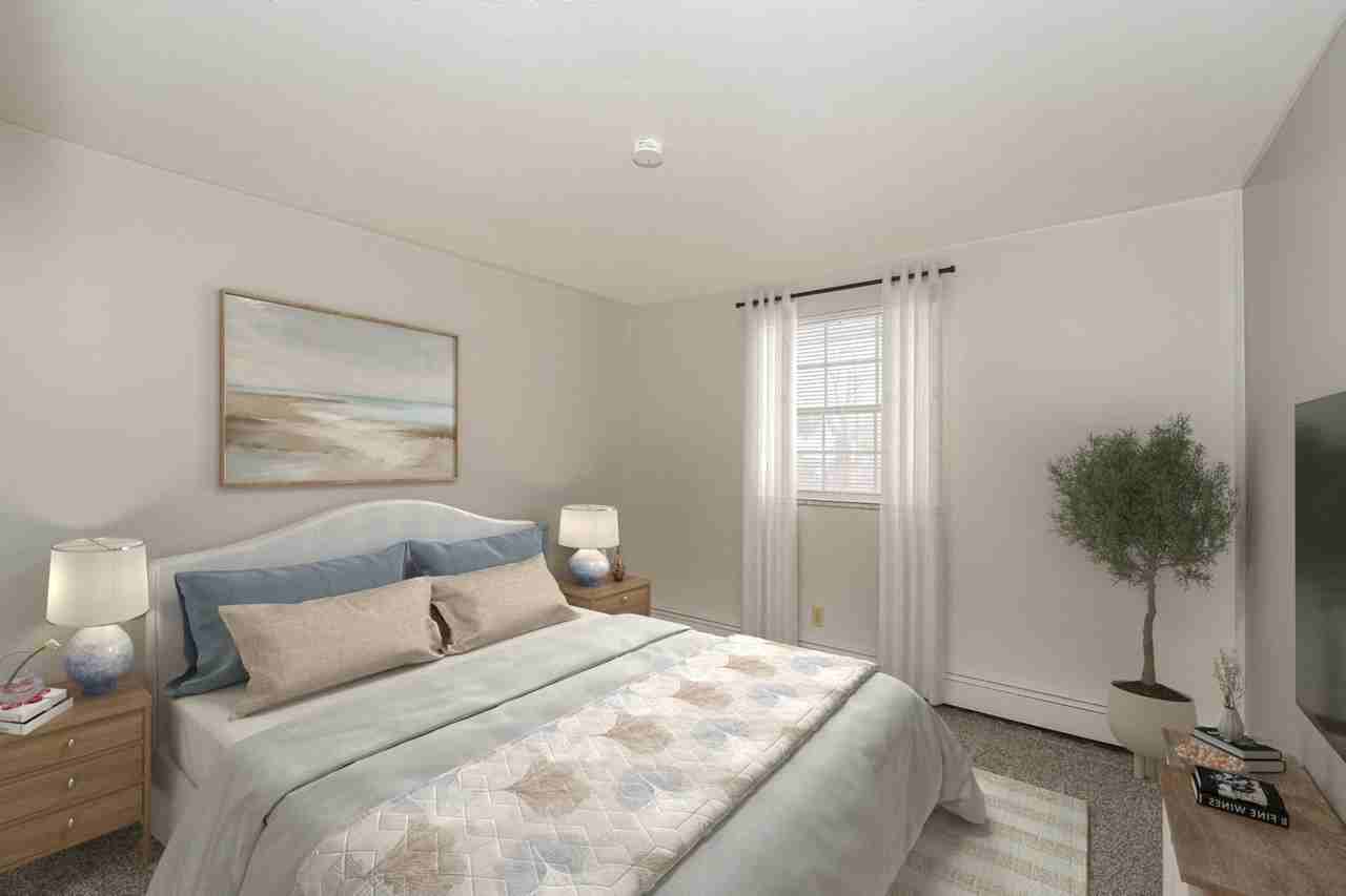 Williamsburg Square Apartments - Photo 6 of 16