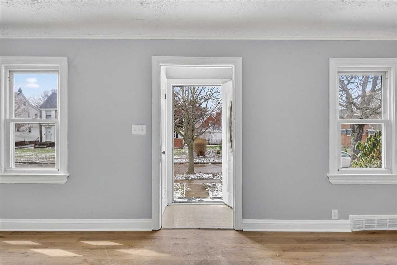 231 E 210th St - Photo 3 of 37