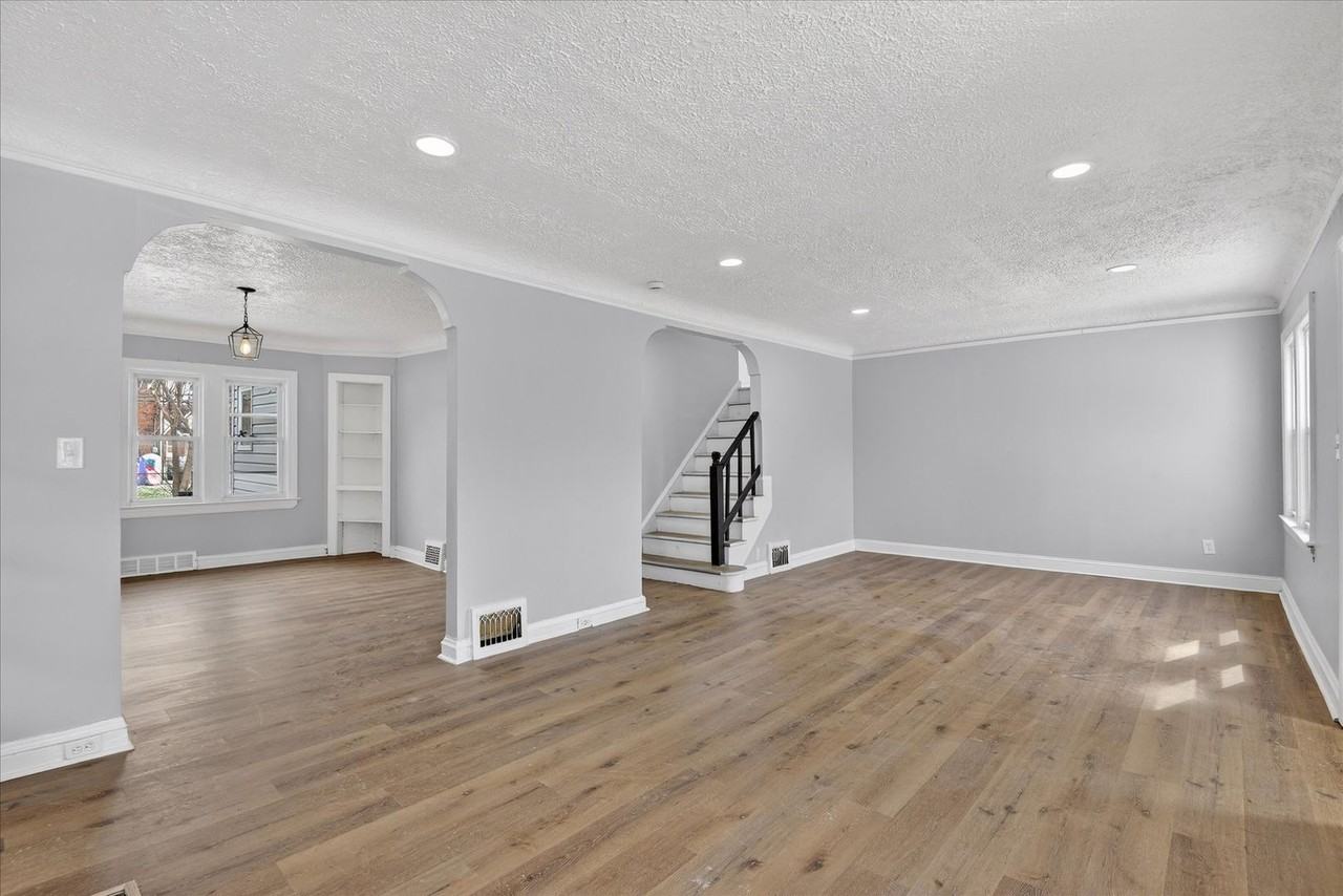 231 E 210th St - Photo 6 of 37