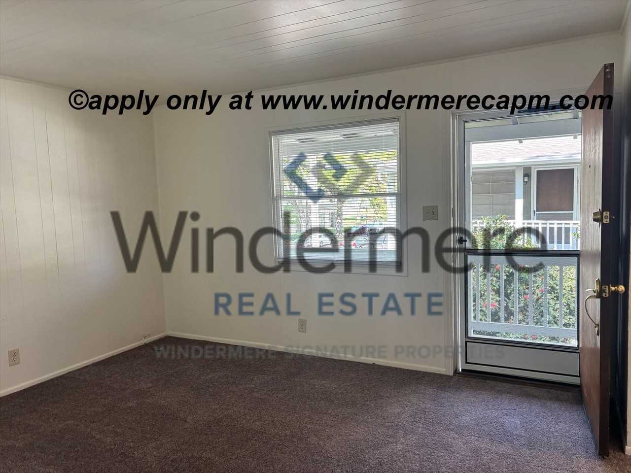 321 28th St #6 - Photo 5 of 18