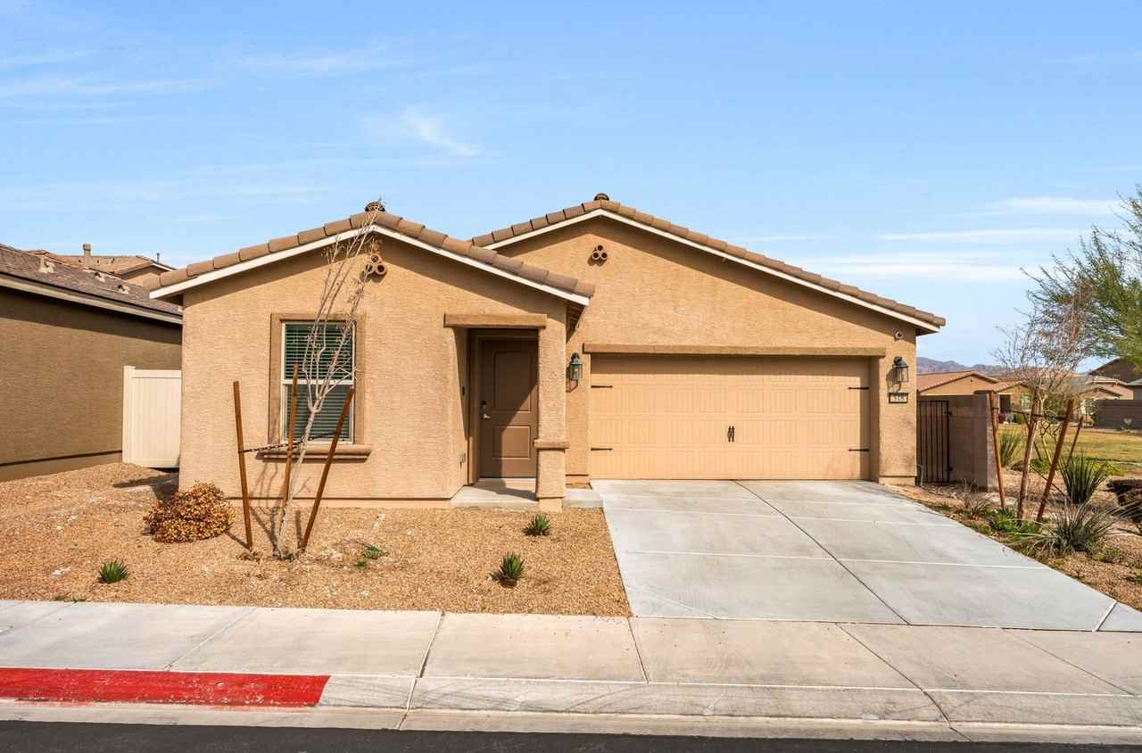 518 El Gusto Ave - Photo 2 of 19