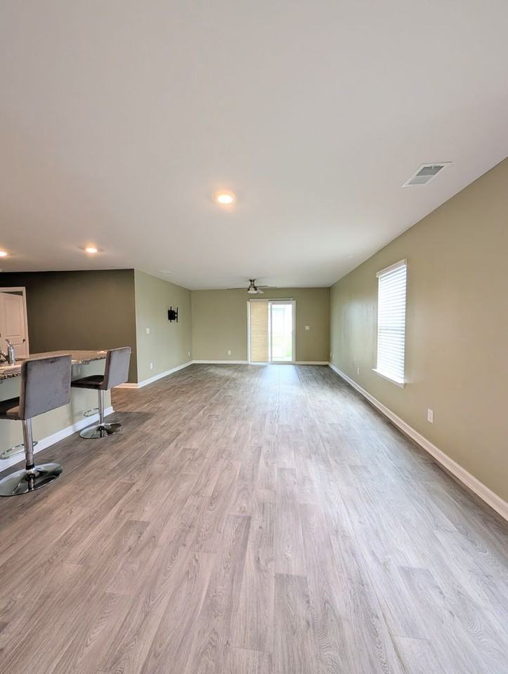 851 Woodland Farms Cir - Photo 7 of 39