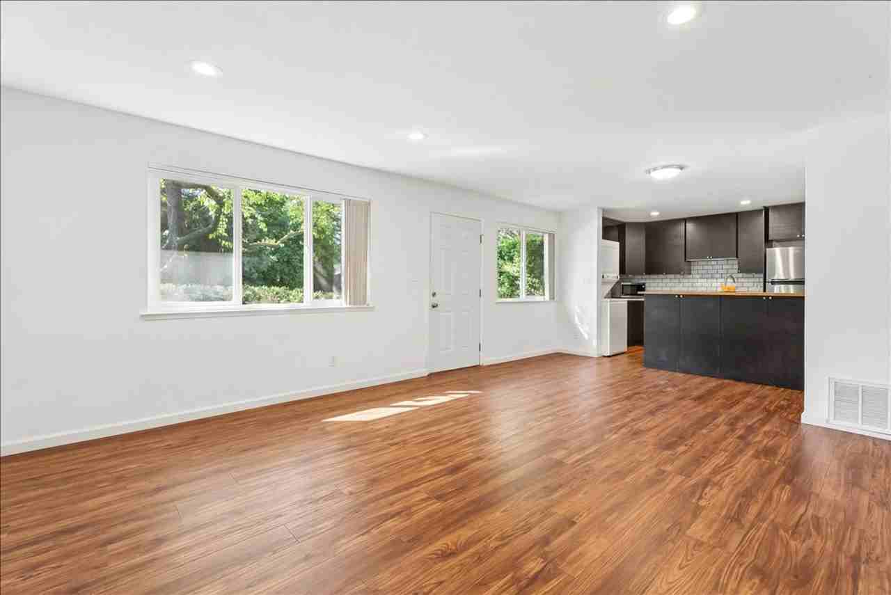 1833 Fremont Ct #1 - Photo 5 of 19