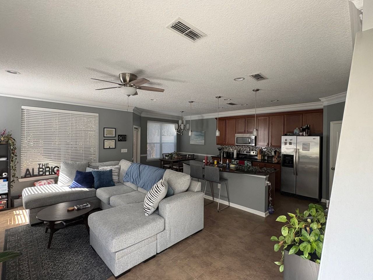 496 Walnut Dr - Photo 3 of 15