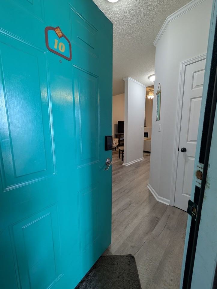 9772 Leyland Dr - Photo 2 of 30