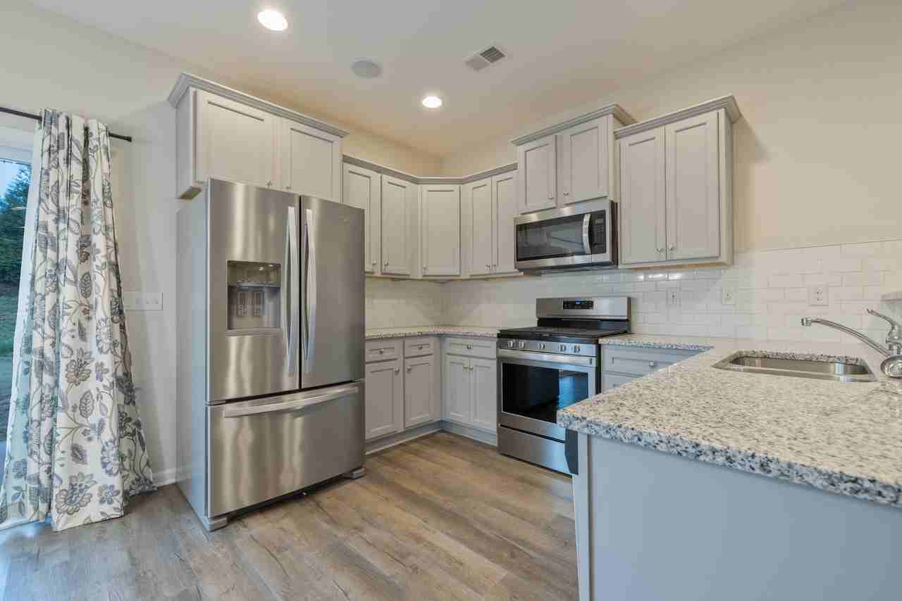 136 Adger Rd - Photo 2 of 20