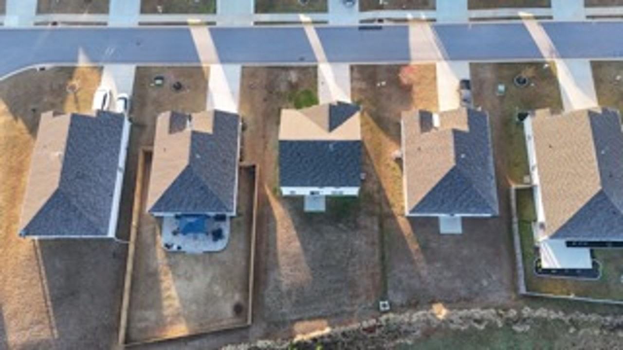 235 Millhone Way - Photo 3 of 29