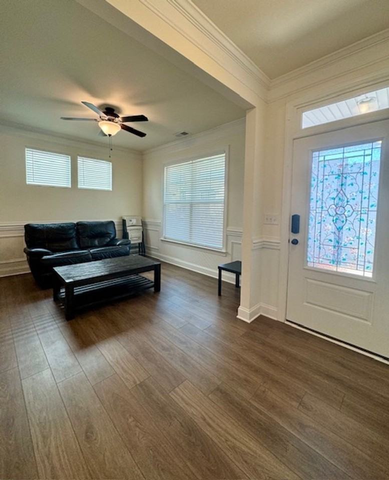 5515 Verona Rd - Photo 2 of 25