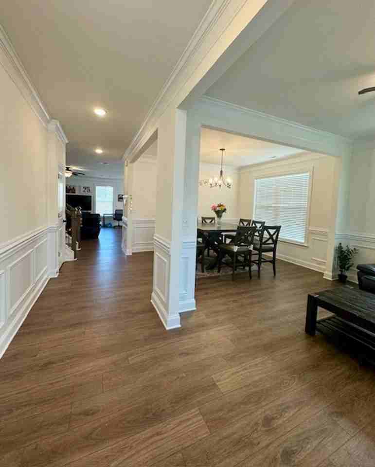 5515 Verona Rd - Photo 3 of 25