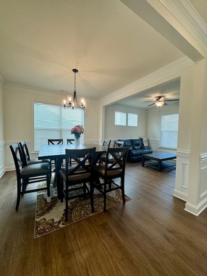 5515 Verona Rd - Photo 4 of 25