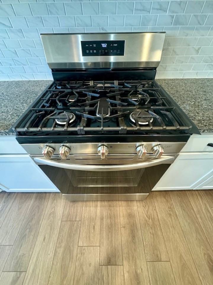 5515 Verona Rd - Photo 7 of 25