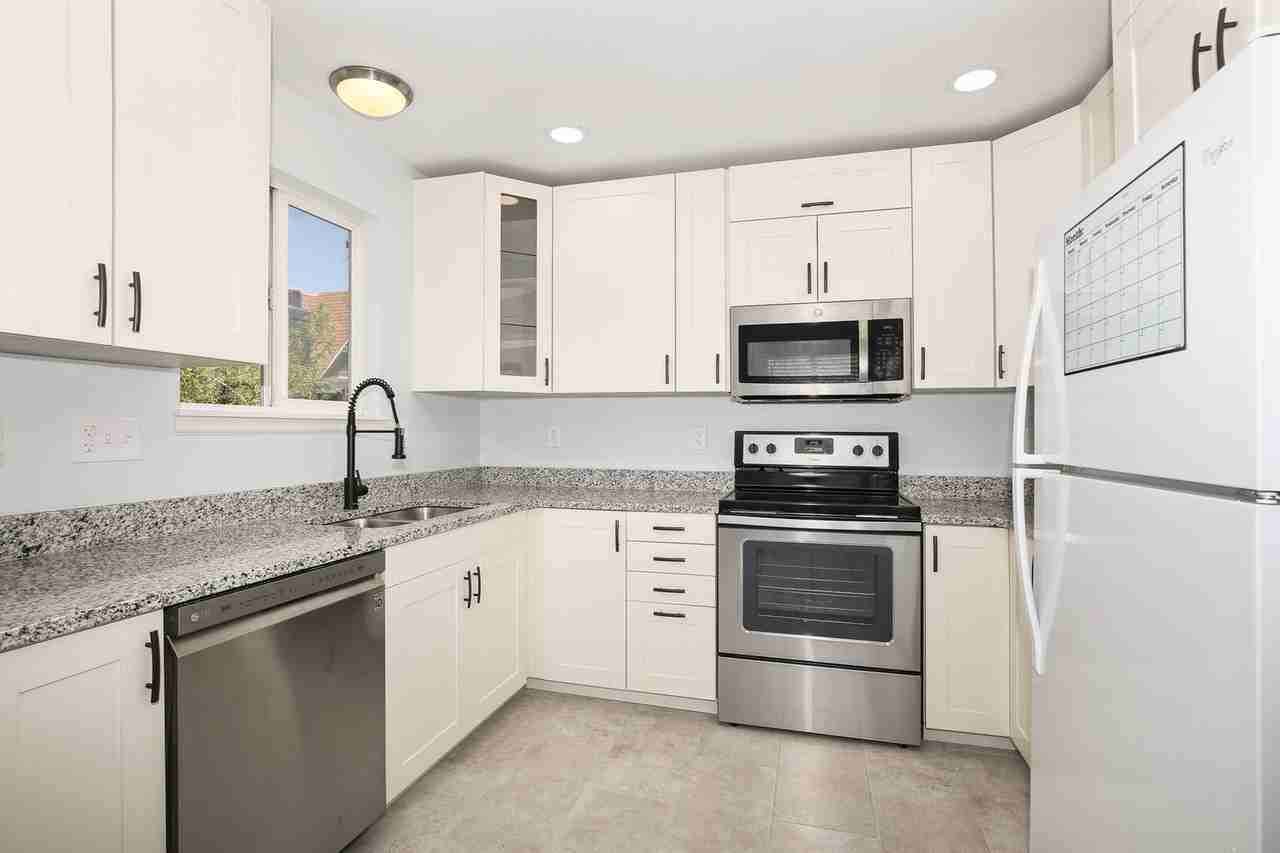 2523 N Clarkson St - Photo 6 of 17