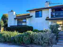 featured image of 13 Via Contenta