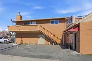 featured image of 710A E Lake Ave