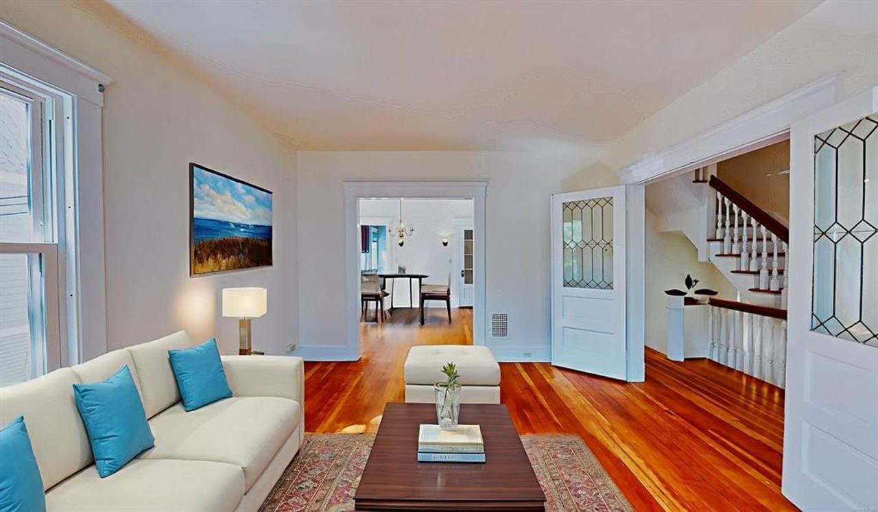 134 Mansfield St - Photo 5 of 50