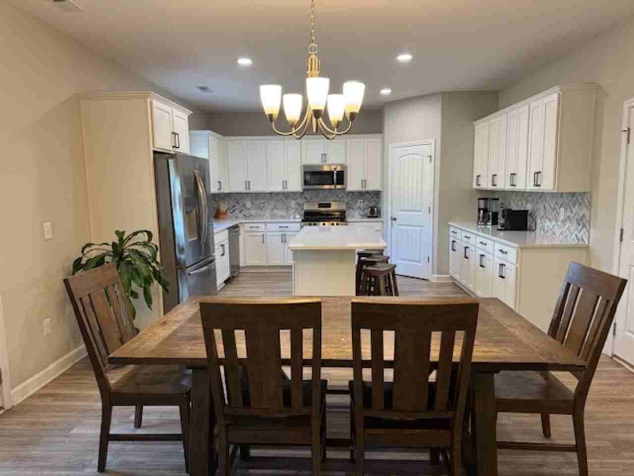 533 Transom Way - Photo 4 of 19