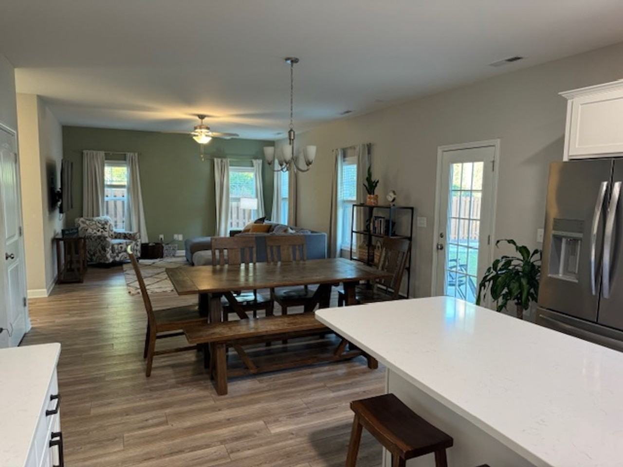 533 Transom Way - Photo 6 of 19