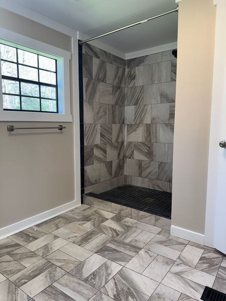 4234 Cedar Point Ln - Photo 7 of 15