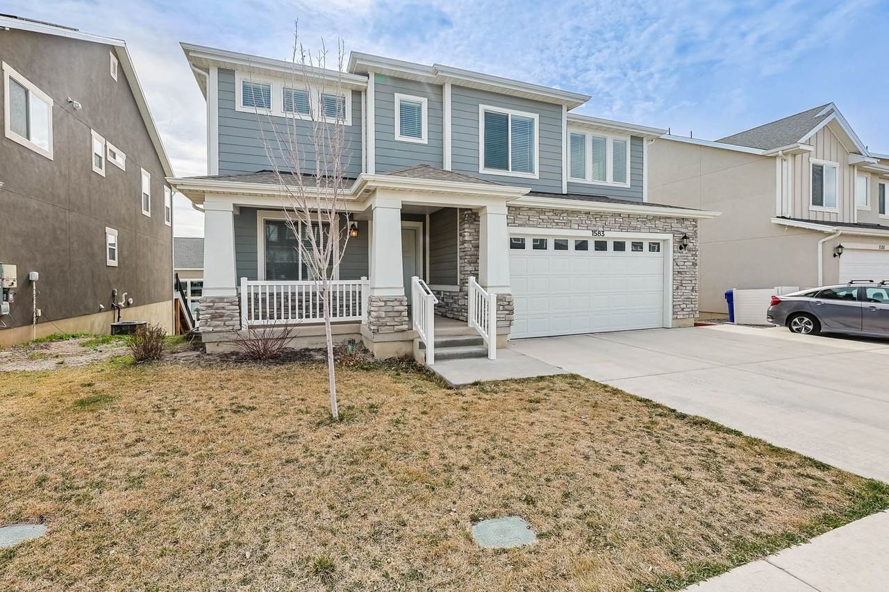 1583 W Quailhill Rd - Photo 3 of 50