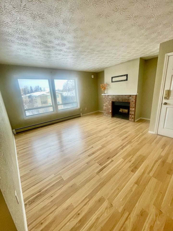 329 E 14th Ave #14 - Photo 3 of 21