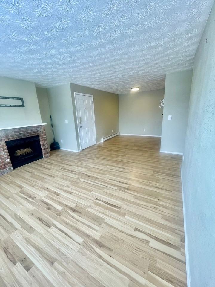 329 E 14th Ave #14 - Photo 5 of 21